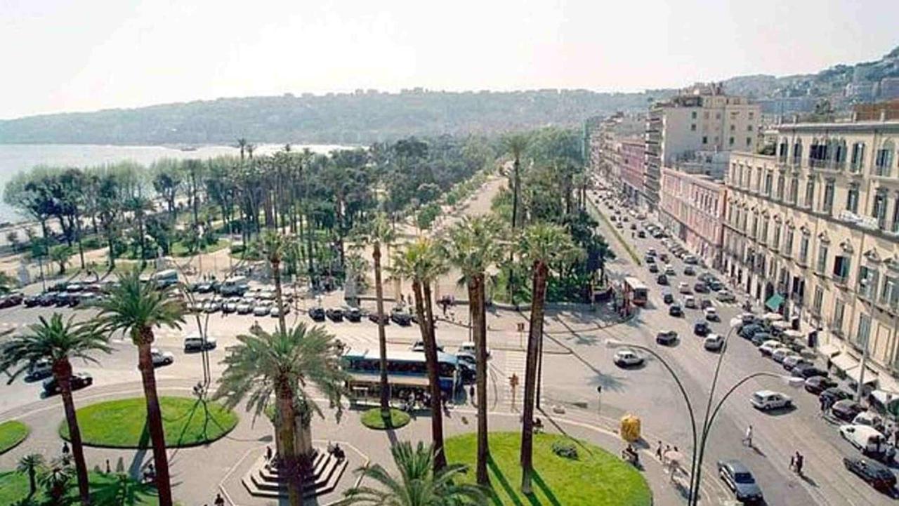 Salotto Mergellina Napoli Bagian luar foto